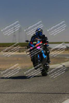 media/Oct-06-2025-2WTD (Mon) [[90522c3a0b]]/B Group/1220pm (Wheelie Bump)/